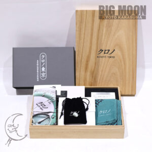 クロノブンキョウトウキョウ　クロノグラフ3 HISUI：翡翠