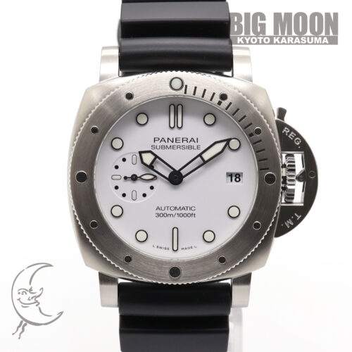 パネライ　サブマーシブル ビアンコ