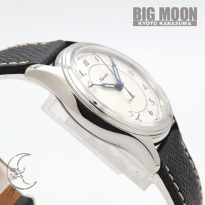 クロノトウキョウ　34mm カリグラ シルバーホワイト
